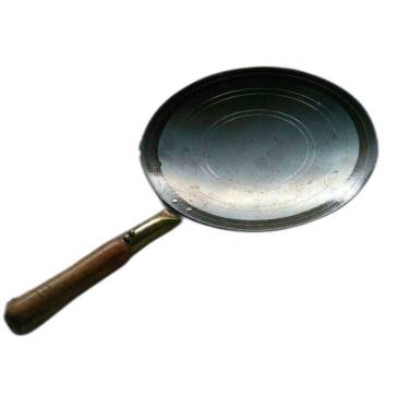 Glossy Finish Mild Steel Tawa – Ergonomic Wooden Handle for Comfort Manufacturers, Suppliers in Delhi